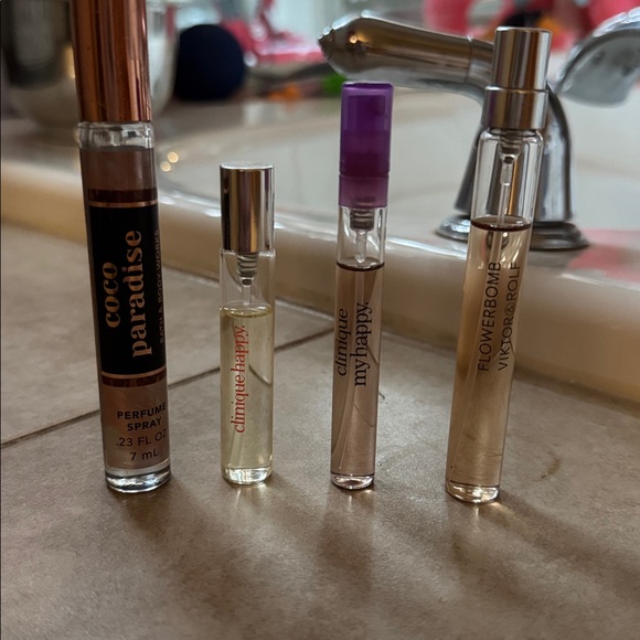 4 mini spray perfumes - Picture 6 of 6